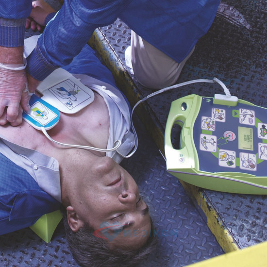 defibrylator, defibrylator AED, defibrylator AED Zoll, defibrylator Aed zoll plus, aed, zoll, aed plus,